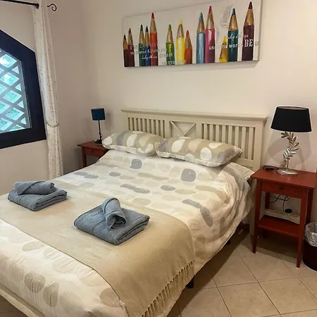 3 Bedroom, Heated Pool, Free Parking Apartamento *